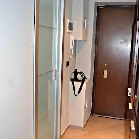 Confortable Flat Near Pz Firenze Apartamento *